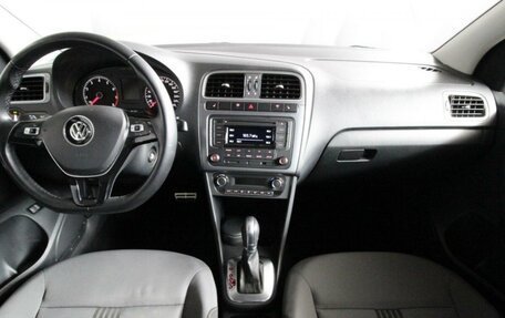 Volkswagen Polo VI (EU Market), 2016 год, 830 000 рублей, 4 фотография