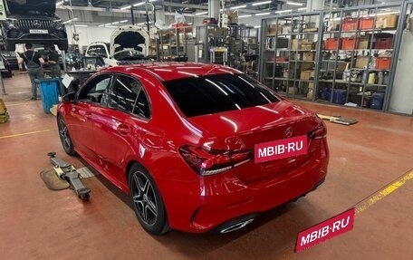 Mercedes-Benz A-Класс, 2019 год, 2 549 999 рублей, 3 фотография