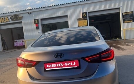 Hyundai Elantra V, 2013 год, 830 000 рублей, 5 фотография