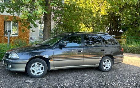 Toyota Caldina, 1997 год, 690 000 рублей, 32 фотография