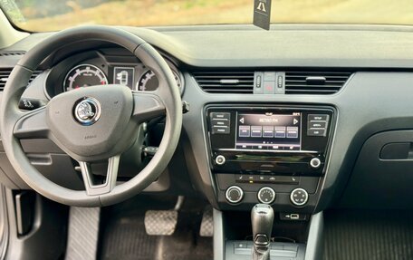Skoda Octavia, 2019 год, 1 199 999 рублей, 9 фотография