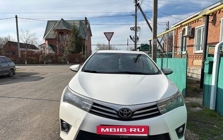 Toyota Corolla, 2013 год, 1 100 000 рублей, 4 фотография