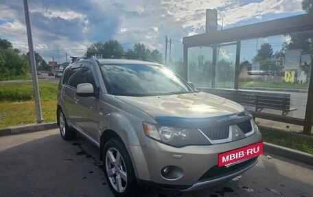 Mitsubishi Outlander III рестайлинг 3, 2008 год, 785 000 рублей, 15 фотография