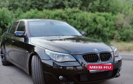 BMW 5 серия, 2004 год, 1 150 000 рублей, 3 фотография
