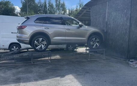 Volkswagen Touareg III, 2019 год, 6 000 000 рублей, 11 фотография