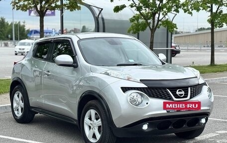 Nissan Juke II, 2011 год, 965 000 рублей, 2 фотография
