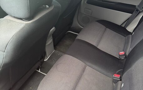 Subaru Forester, 2005 год, 640 000 рублей, 7 фотография