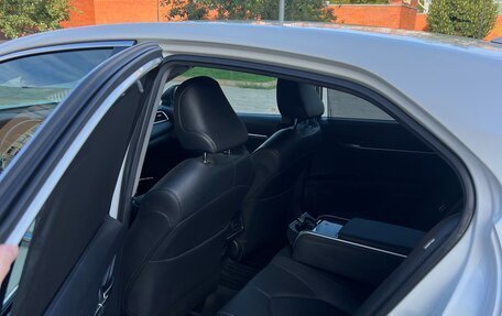 Toyota Camry, 2019 год, 3 150 000 рублей, 6 фотография