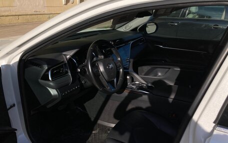 Toyota Camry, 2019 год, 3 150 000 рублей, 9 фотография