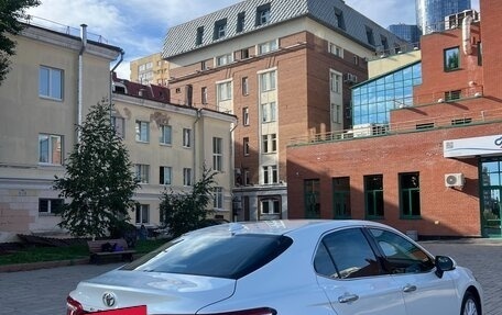 Toyota Camry, 2019 год, 3 150 000 рублей, 12 фотография