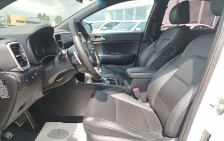 KIA Sportage IV рестайлинг, 2020 год, 2 670 000 рублей, 9 фотография