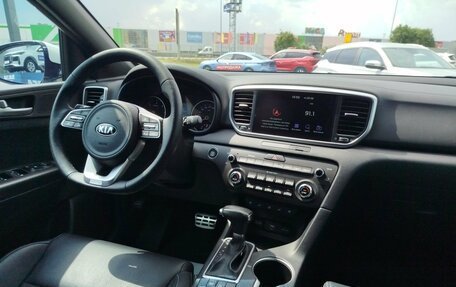 KIA Sportage IV рестайлинг, 2020 год, 2 670 000 рублей, 12 фотография