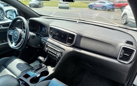KIA Sportage IV рестайлинг, 2020 год, 2 670 000 рублей, 8 фотография