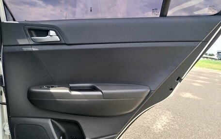 KIA Sportage IV рестайлинг, 2020 год, 2 670 000 рублей, 23 фотография