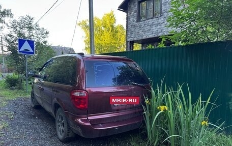 Dodge Caravan IV, 2002 год, 350 000 рублей, 2 фотография