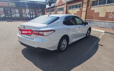 Toyota Camry, 2018 год, 2 200 000 рублей, 12 фотография
