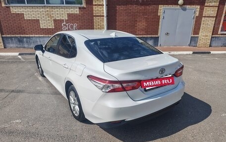 Toyota Camry, 2018 год, 2 200 000 рублей, 14 фотография