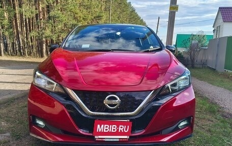 Nissan Leaf II, 2020 год, 2 300 000 рублей, 9 фотография