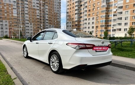 Toyota Camry, 2019 год, 2 980 000 рублей, 3 фотография