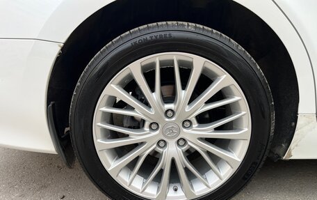 Toyota Camry, 2019 год, 2 980 000 рублей, 28 фотография