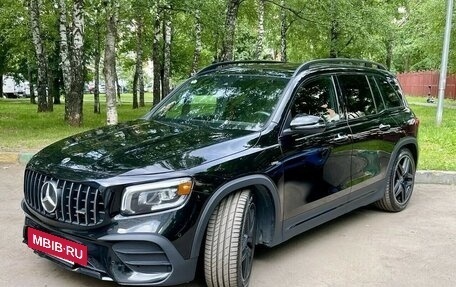Mercedes-Benz GLB AMG, 2022 год, 5 200 000 рублей, 3 фотография