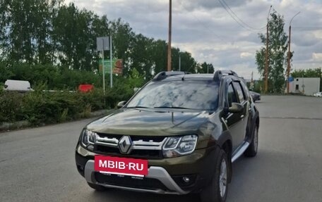 Renault Duster I рестайлинг, 2017 год, 1 290 000 рублей, 2 фотография