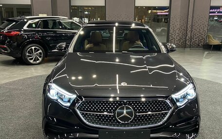 Mercedes-Benz E-Класс, 2025 год, 9 296 000 рублей, 2 фотография