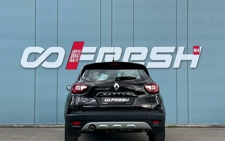 Renault Kaptur I рестайлинг, 2019 год, 1 789 000 рублей, 4 фотография