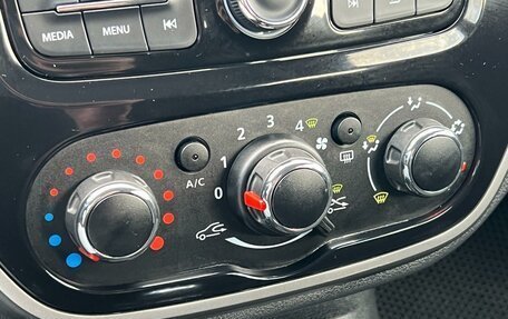 Renault Kaptur I рестайлинг, 2019 год, 1 789 000 рублей, 19 фотография