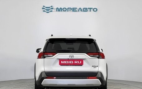 Toyota RAV4, 2024 год, 3 590 000 рублей, 6 фотография