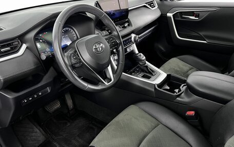 Toyota RAV4, 2024 год, 3 590 000 рублей, 9 фотография