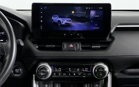 Toyota RAV4, 2024 год, 3 590 000 рублей, 15 фотография