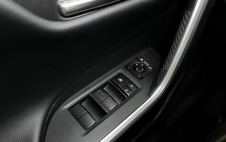 Toyota RAV4, 2024 год, 3 590 000 рублей, 20 фотография