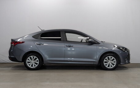 Hyundai Solaris II рестайлинг, 2020 год, 1 575 000 рублей, 4 фотография