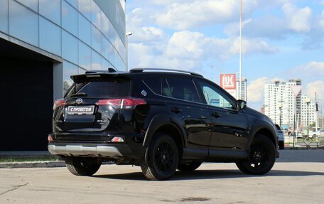 Toyota RAV4, 2018 год, 2 520 000 рублей, 5 фотография