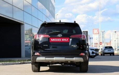 Toyota RAV4, 2018 год, 2 520 000 рублей, 6 фотография