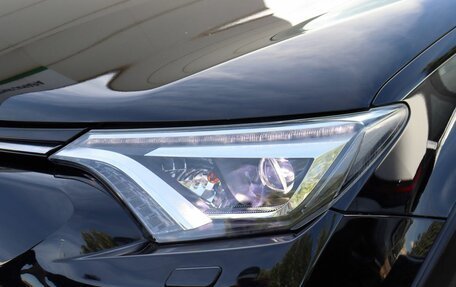 Toyota RAV4, 2018 год, 2 520 000 рублей, 18 фотография