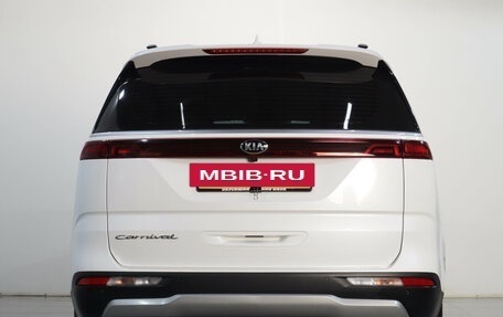 KIA Carnival, 2021 год, 4 239 000 рублей, 6 фотография