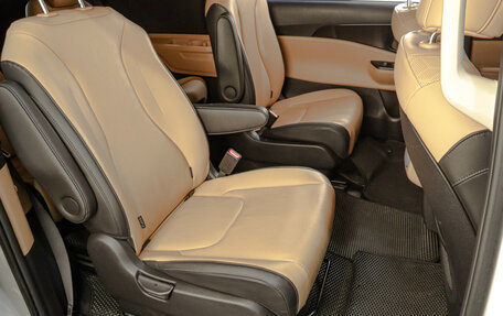 KIA Carnival, 2021 год, 4 239 000 рублей, 19 фотография