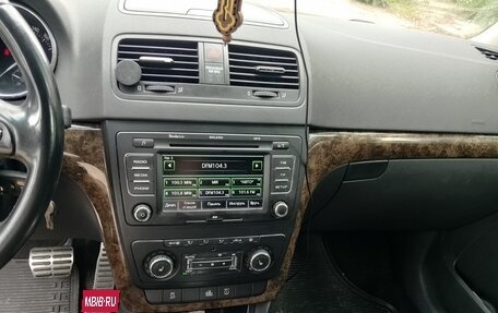 Skoda Yeti I рестайлинг, 2012 год, 1 076 000 рублей, 10 фотография