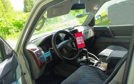 Mitsubishi Pajero III рестайлинг, 2005 год, 800 000 рублей, 2 фотография