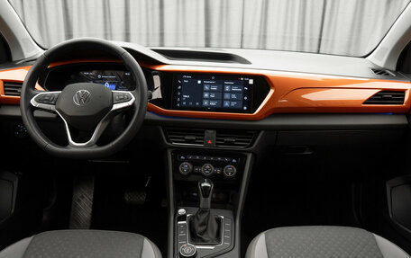 Volkswagen Taos, 2022 год, 2 960 000 рублей, 8 фотография