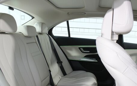 Mercedes-Benz E-Класс, 2024 год, 6 750 000 рублей, 28 фотография