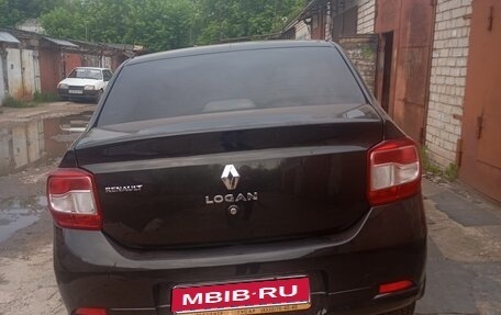 Renault Logan II, 2015 год, 550 000 рублей, 1 фотография
