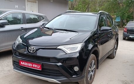 Toyota RAV4, 2019 год, 2 380 000 рублей, 1 фотография