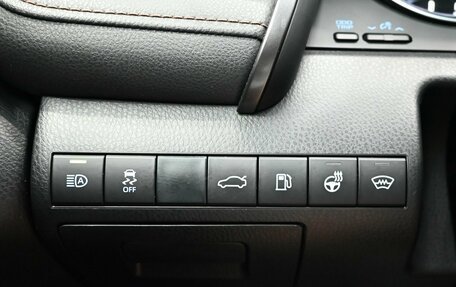 Toyota Camry, 2018 год, 2 990 000 рублей, 14 фотография
