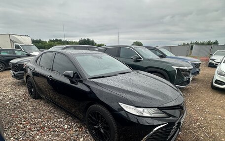 Toyota Camry, 2018 год, 2 500 000 рублей, 2 фотография