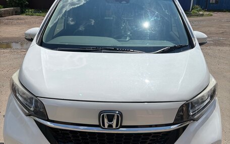 Honda Freed II, 2019 год, 1 300 000 рублей, 4 фотография