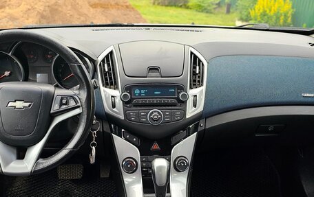 Chevrolet Cruze II, 2012 год, 650 000 рублей, 8 фотография