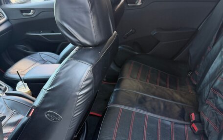 Hyundai Solaris II рестайлинг, 2017 год, 790 000 рублей, 3 фотография